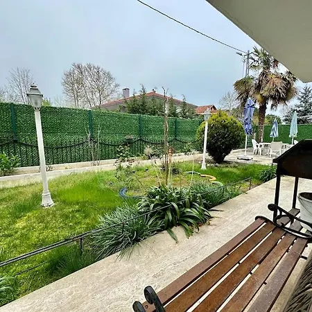 Vila Sile'de Genis Meyve Bahceli Luks Ağva